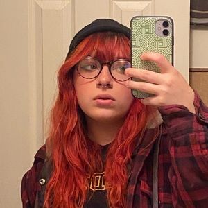 Meet your Posher, Alyssa